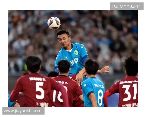 南京足球队状态引发热议球迷与专家观点交锋分析