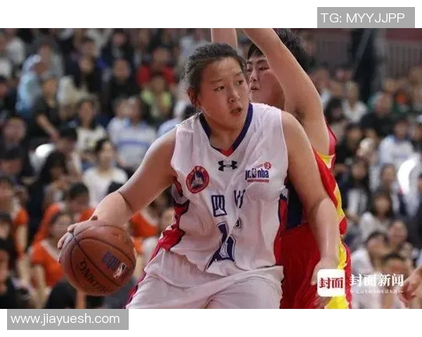 成都篮球队在全国耐力排行榜中荣获第十名展现出强大实力与团队精神